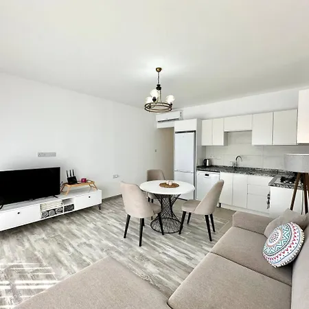 Retreat, B2 Block, Unit 7 *