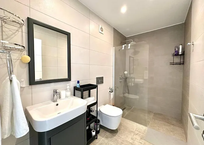 Retreat, B2 Block, Unit 7 Apartment *